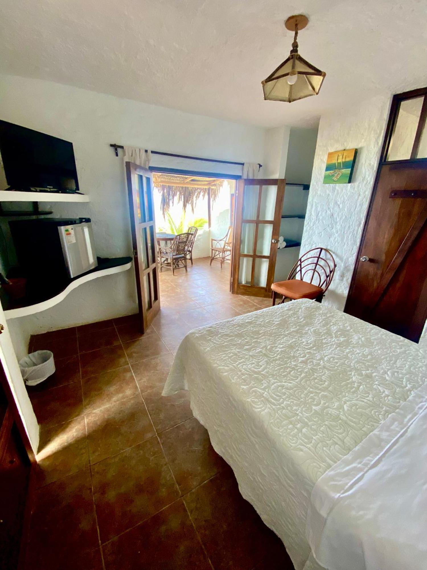 Hotel Smiling Crab Canoas de Punta Sal Kültér fotó