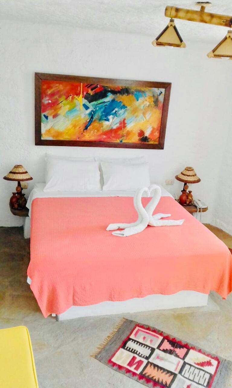 Hotel Smiling Crab Canoas de Punta Sal Kültér fotó